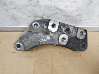 кронштейн КПП Volkswagen Caddy 3 поколение [рестайлинг] 2012, 2.0 л., TDi, CFH, дизель, МКПП, белый, минивэн, передний привод, 1K0199117AC