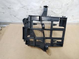 кронштейн (крепление) Audi A4 B8/8K 2010, 2.7 л., TDi, CGK, дизель, МКПП, белый, седан, передний привод, 8K1971845