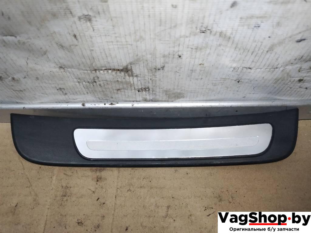 накладка на порог внутренняя Audi A4 B8/8K 2010, 2.7 л., TDi, CGK, дизель, МКПП, белый, седан, передний привод, 8K0853376 - фото №1