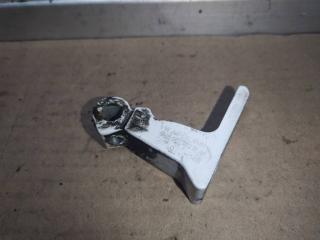 петля двери Audi A4 B8/8K 2010, 2.7 л., TDi, CGK, дизель, МКПП, белый, седан, передний привод, 8K0831402B