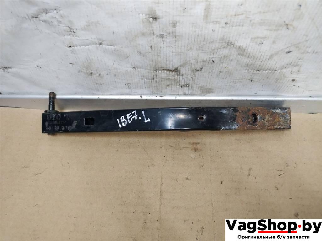 Кронштейн подрамника Audi A4 B8/8K 2010, 2.7 л., TDi, CGK, дизель, МКПП, белый, седан, передний привод, 8K0805527A - фото №1