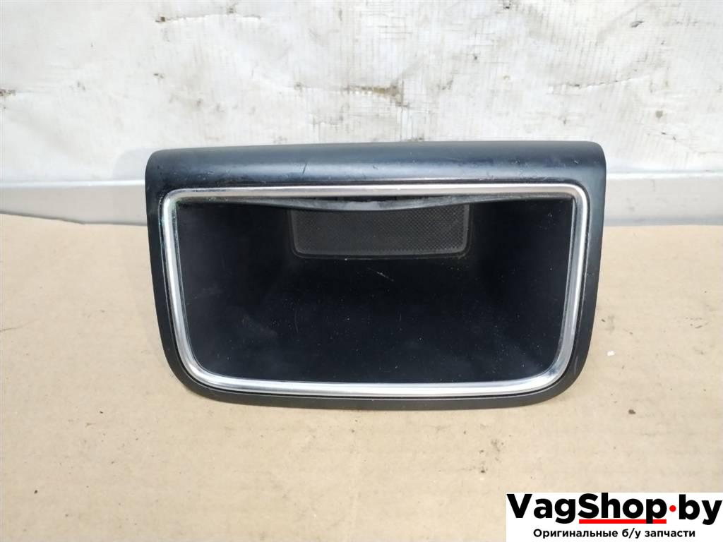 бардачок Audi A4 B8/8K 2010, 2.7 л., TDi, CGK, дизель, МКПП, белый, седан, передний привод, 8K0863300B - фото №1