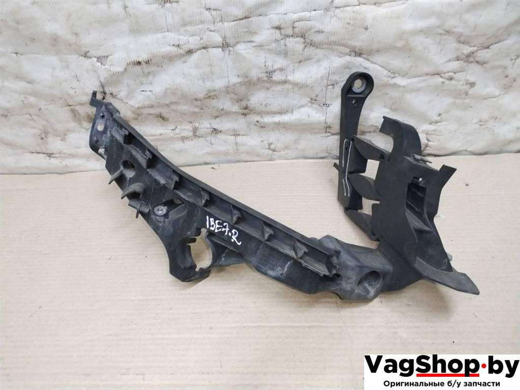 крепление фары правой Audi A4 B8/8K 2010, 2.7 л., TDi, CGK, дизель, МКПП, белый, седан, передний привод, 8K0805608A - фото №1