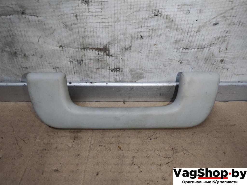 ручка внутренняя потолочная Audi A4 B8/8K 2010, 2.7 л., TDi, CGK, дизель, МКПП, белый, седан, передний привод, 8K0857607B - фото №1