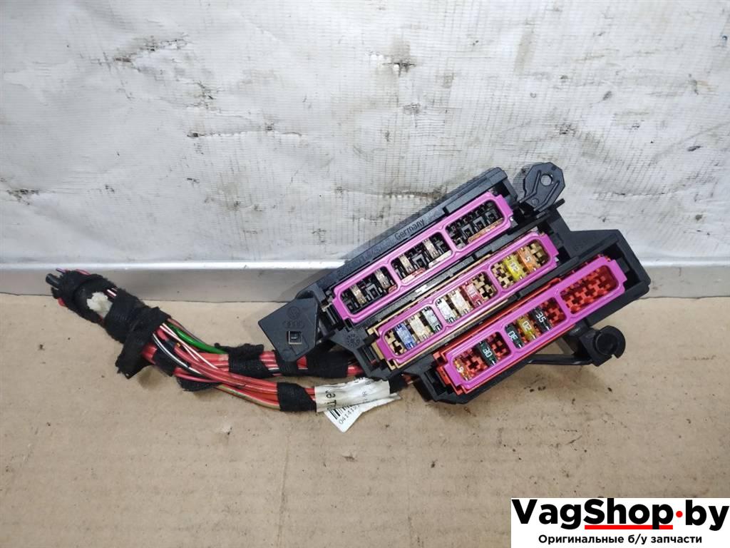 блок предохранителей Audi A4 B8/8K 2010, 2.7 л., TDi, CGK, дизель, МКПП, белый, седан, передний привод, 8K0971845 - фото №1