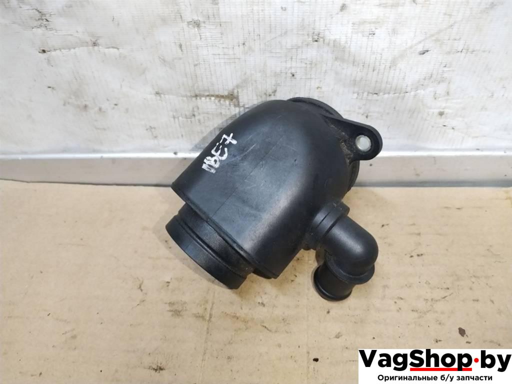 патрубок турбины Audi A4 B8/8K 2010, 2.7 л., TDi, CGK, дизель, МКПП, белый, седан, передний привод, 059129955H - фото №1