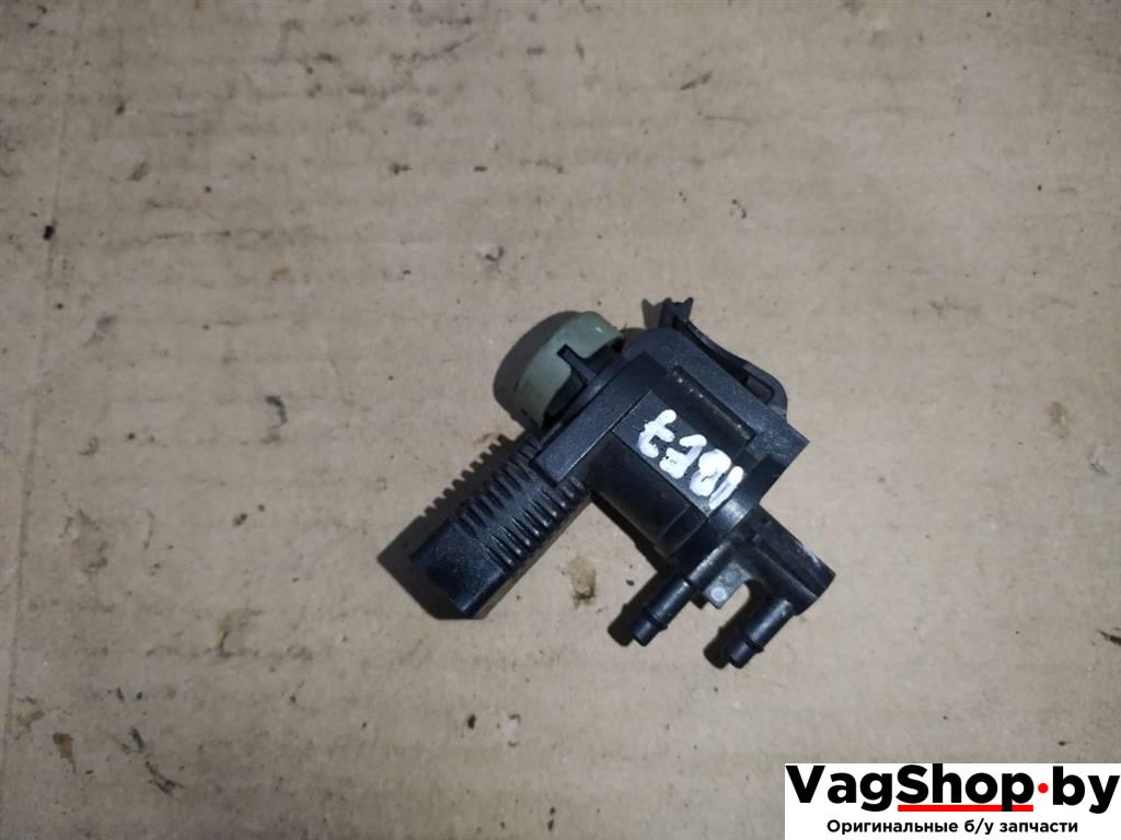 электромагнитный клапан Audi A4 B8/8K 2010, 2.7 л., TDi, CGK, дизель, МКПП, белый, седан, передний привод, 1K0906283A - фото №1