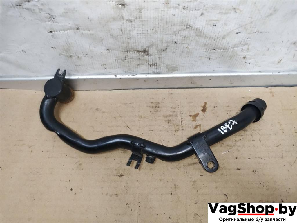 трубка охлаждающей жидкости Audi A4 B8/8K 2010, 2.7 л., TDi, CGK, дизель, МКПП, белый, седан, передний привод, 059121075CL - фото №1