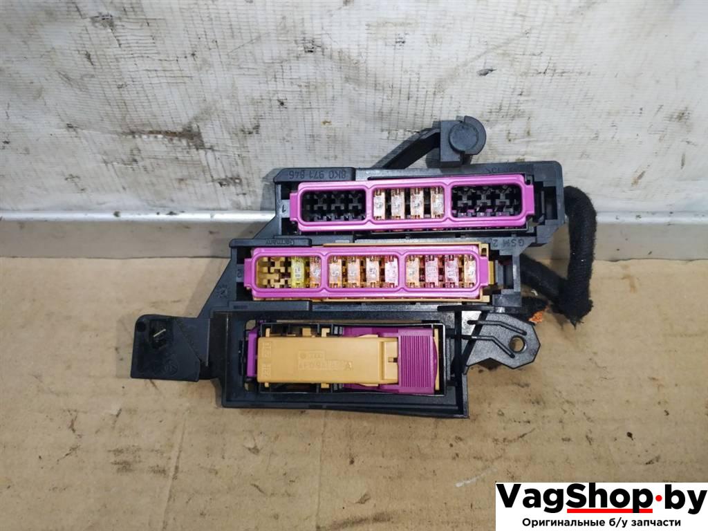 блок предохранителей Audi A4 B8/8K 2010, 2.7 л., TDi, CGK, дизель, МКПП, белый, седан, передний привод, 4F1941824, 8K0971846, 4E0941817A - фото №1