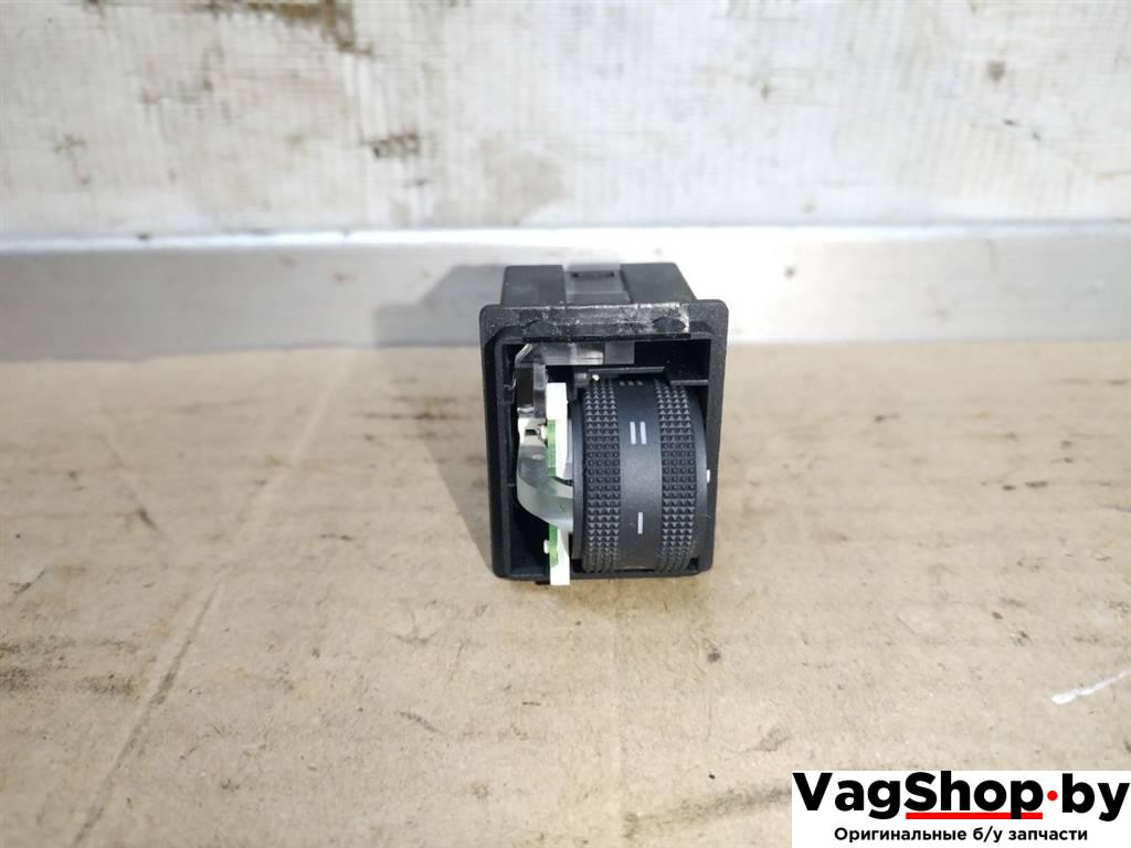 кнопка корректора фар Audi A4 B8/8K 2010, 2.7 л., TDi, CGK, дизель, МКПП, белый, седан, передний привод, 8K0941301A - фото №1