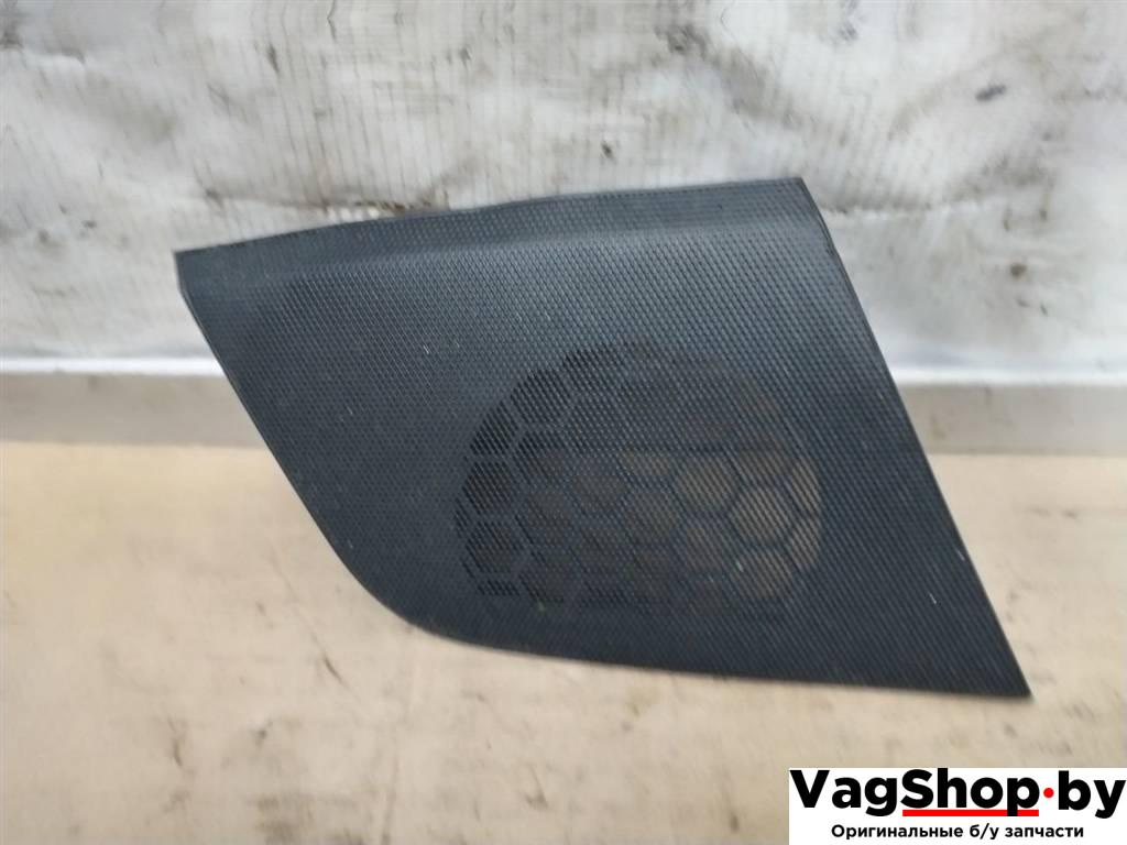 сетка на динамик Audi A4 B8/8K 2010, 2.7 л., TDi, CGK, дизель, МКПП, белый, седан, передний привод, 8T0857228 - фото №1