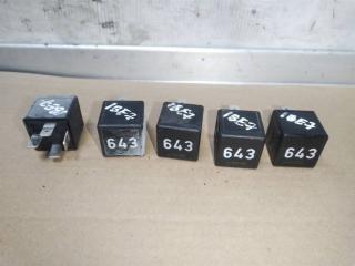 реле (прочие) Audi A4 B8/8K 2010, 2.7 л., TDi, CGK, дизель, МКПП, белый, седан, передний привод, 8K0951253, 643