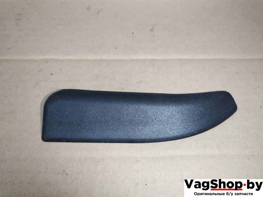 накладка двери (крышки) багажника Audi A4 B8/8K 2010, 2.7 л., TDi, CGK, дизель, МКПП, белый, седан, передний привод, 8K0839060 - фото №1