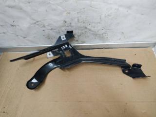 крепление ( кронштейн ) крыла Porsche Panamera 970 2011, 3.6 л., i, M 46.40, бензин, АКПП, черный, хетчбэк 5 дв., полный привод, 97061020200