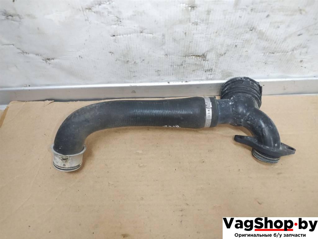 патрубок радиатора Porsche Panamera 970 2011, 3.6 л., i, M 46.40, бензин, АКПП, черный, хетчбэк 5 дв., полный привод, 97010623201 - фото №1