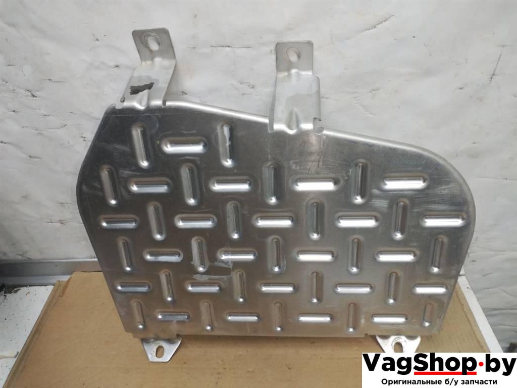 защита днища Porsche Panamera 970 2011, 3.6 л., i, M 46.40, бензин, АКПП, черный, хетчбэк 5 дв., полный привод, 97055170401 - фото №1