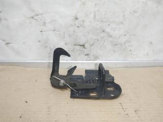 захватный крюк капота Porsche Panamera 970 2011, 3.6 л., i, M 46.40, бензин, АКПП, черный, хетчбэк 5 дв., полный привод, 1T0823480A