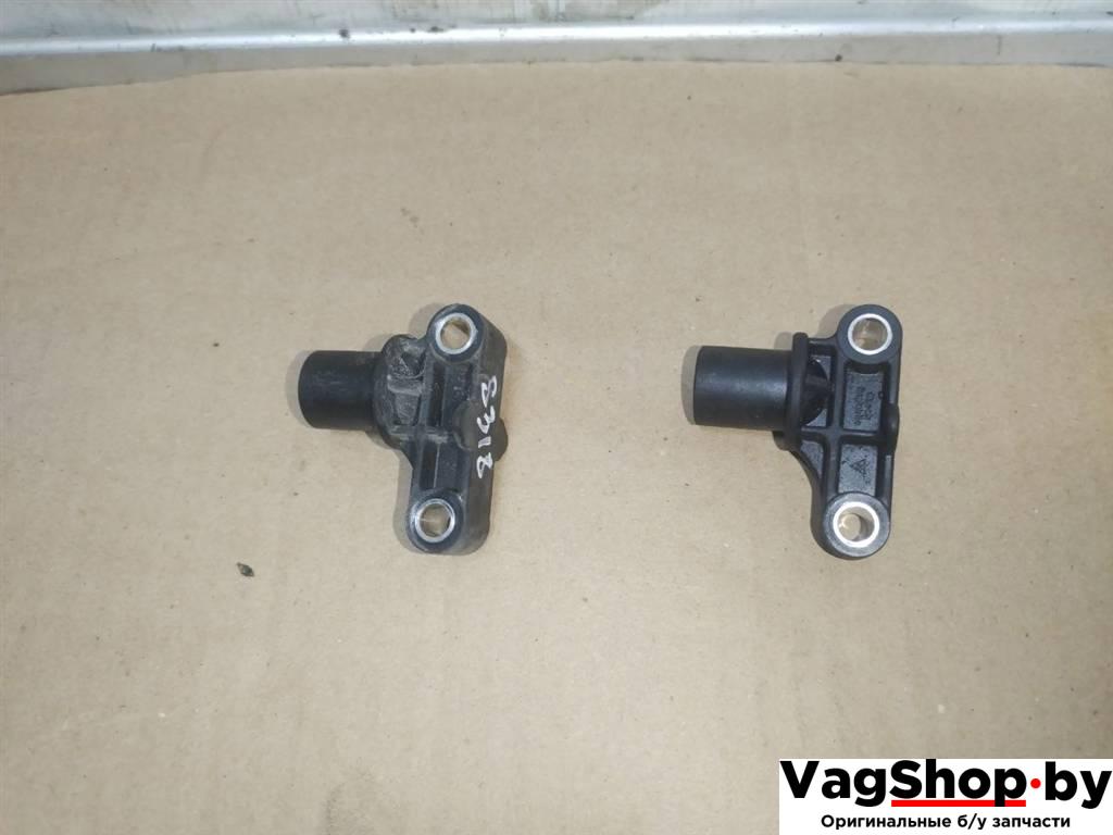 кронштейн радиатора Porsche Panamera 970 2011, 3.6 л., i, M 46.40, бензин, АКПП, черный, хетчбэк 5 дв., полный привод, 97010666003 - фото №1