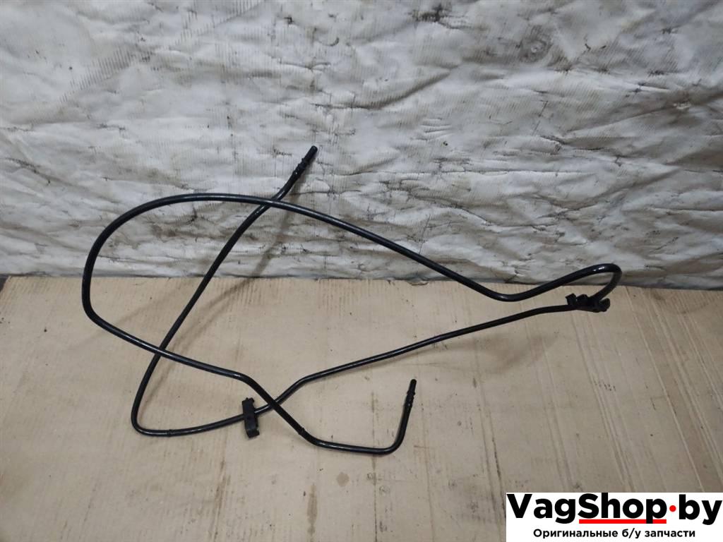 трубка топливная Porsche Panamera 970 2011, 3.6 л., i, M 46.40, бензин, АКПП, черный, хетчбэк 5 дв., полный привод, 97020136100 - фото №1