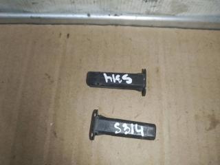 кронштейн радиатора Volkswagen Touareg 2 поколение 2014, 3.6 л., FSI, CGR, бензин, АКПП, синий, внедорожник 5 дв., полный привод, 7P0121095