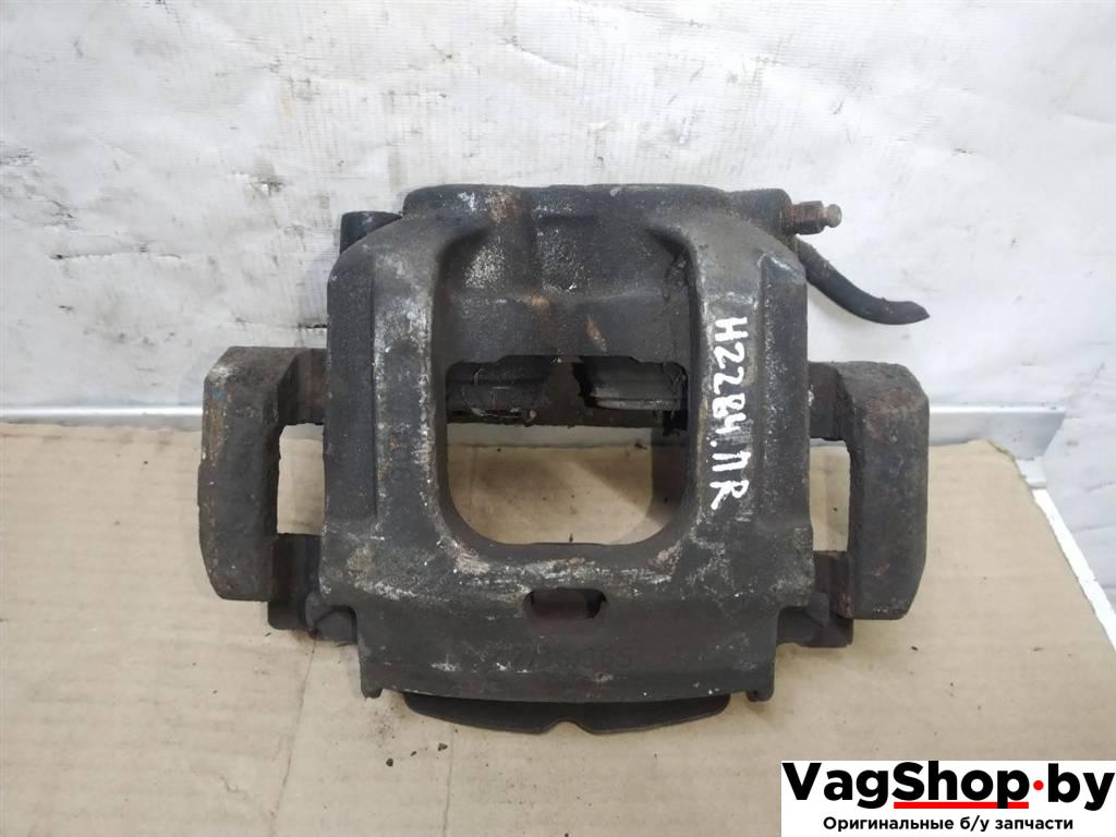 суппорт передний правый BMW X5 E70 2008, 3.5 л., TDi, 306D5, дизель, АКПП, серый, внедорожник 5 дв., полный привод, правый руль - фото №1