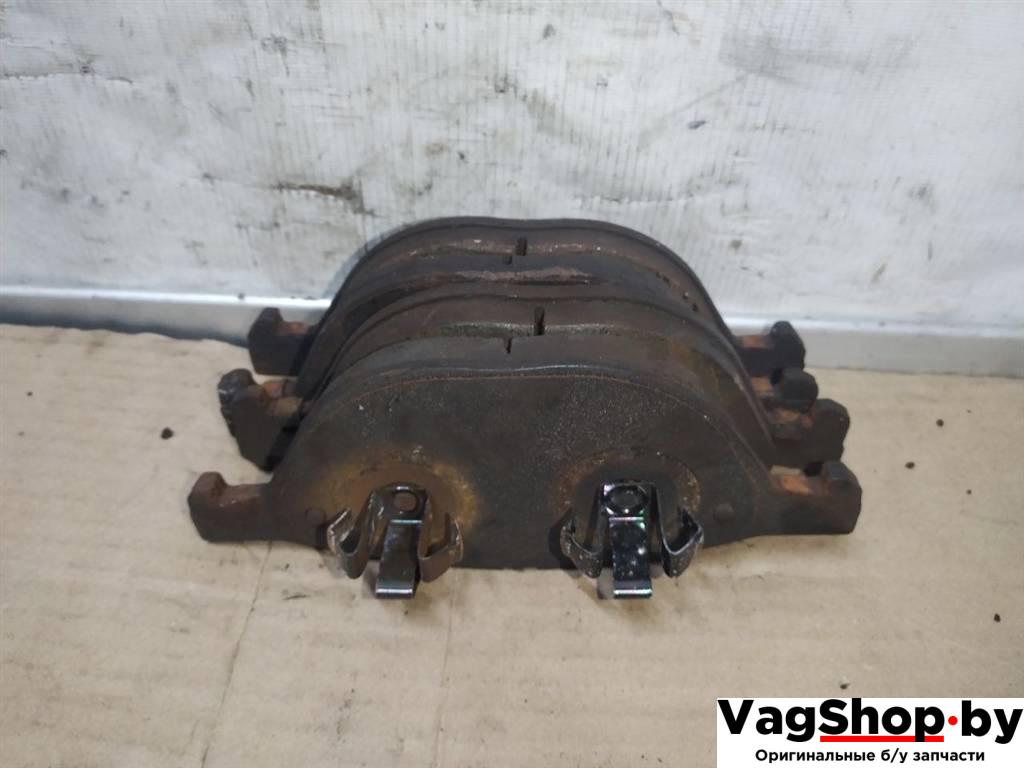 тормозные колодки BMW X5 E70 2008, 3.5 л., TDi, 306D5, дизель, АКПП, серый, внедорожник 5 дв., полный привод, правый руль - фото №1