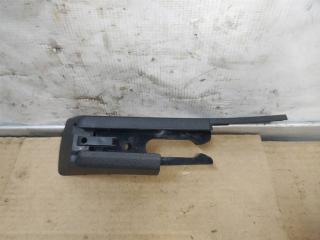 Пластик салазок сидений Volkswagen Touareg 1 поколение [рестайлинг] 2009, 3.0 л., TDi, BKS, дизель, АКПП, серый, внедорожник 5 дв., полный привод, 7L0881480