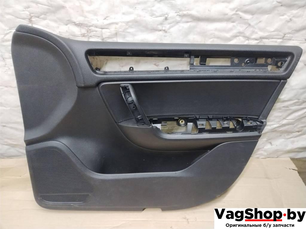 обшивка двери передняя правая Volkswagen Touareg 2 поколение 2014, 3.6 л., FSI, CGR, бензин, АКПП, синий, внедорожник 5 дв., полный привод - фото №1