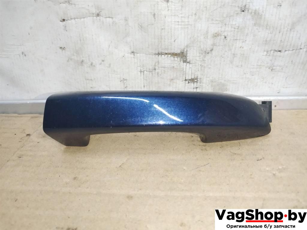 ручка наружная передняя левая Volkswagen Touareg 2 поколение 2014, 3.6 л., FSI, CGR, бензин, АКПП, синий, внедорожник 5 дв., полный привод, 7P6837205E - фото №1