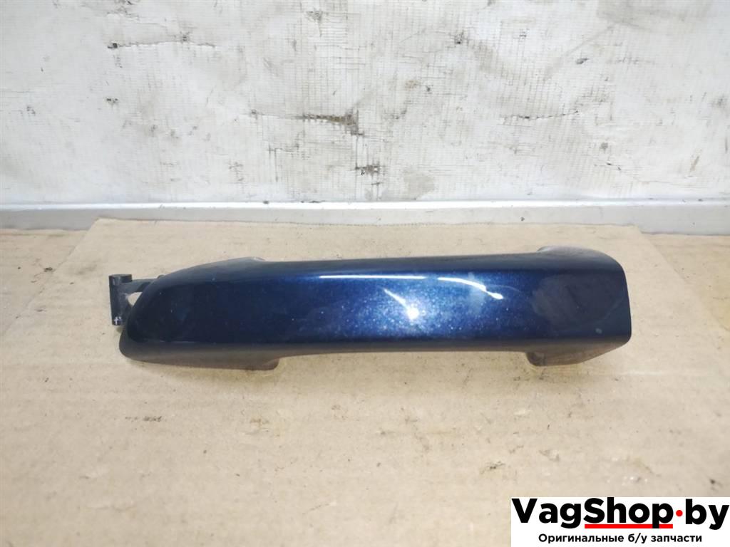 ручка наружная передняя правая Volkswagen Touareg 2 поколение 2014, 3.6 л., FSI, CGR, бензин, АКПП, синий, внедорожник 5 дв., полный привод, 7P6837206E - фото №1