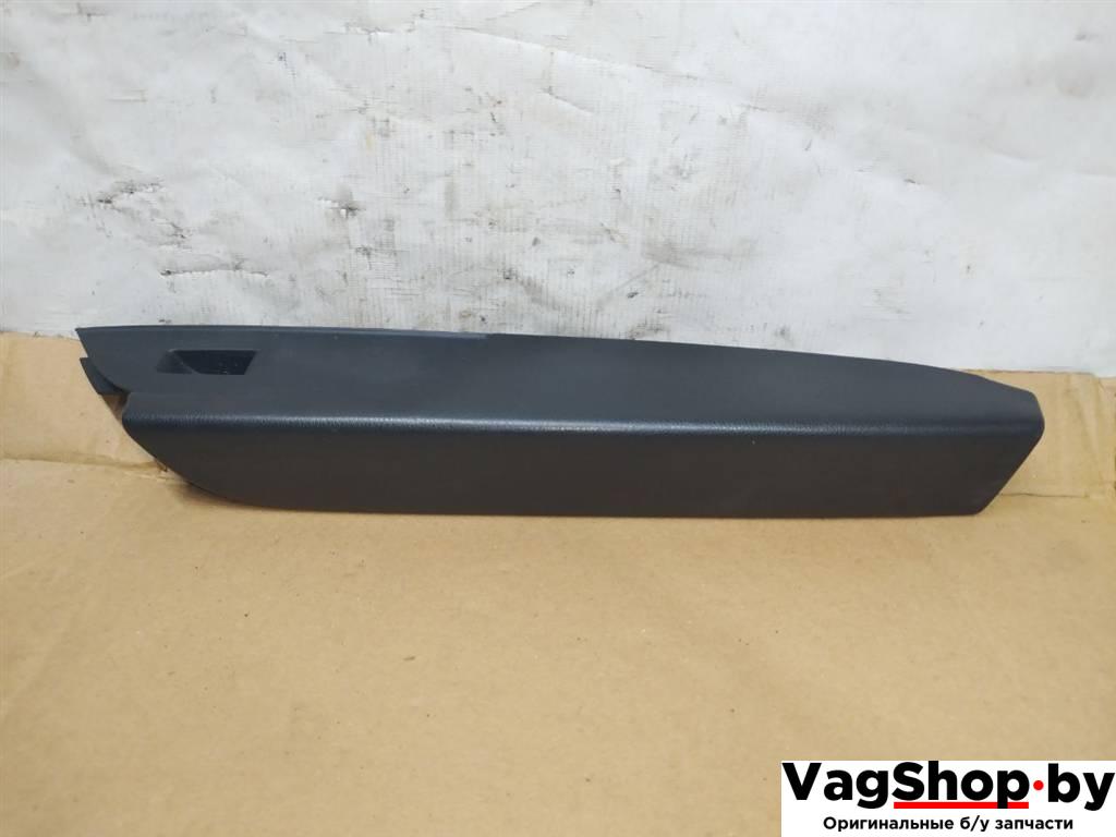 молдинг двери передней правой Volkswagen Touareg 2 поколение 2014, 3.6 л., FSI, CGR, бензин, АКПП, синий, внедорожник 5 дв., полный привод, 7P1857858 - фото №1