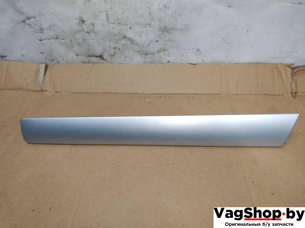 накладка декоративная Volkswagen Touareg 2 поколение 2014, 3.6 л., FSI, CGR, бензин, АКПП, синий, внедорожник 5 дв., полный привод, 7P6867450 - фото №1