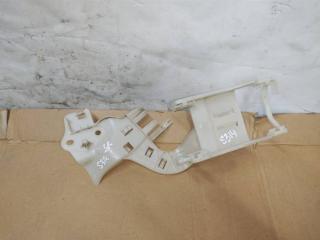 кронштейн (крепление) Volkswagen Touareg 2 поколение 2014, 3.6 л., FSI, CGR, бензин, АКПП, синий, внедорожник 5 дв., полный привод, 7P0839768A