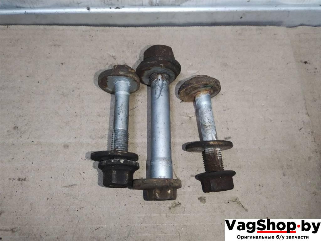 болт развальный BMW X5 E70 2008, 3.5 л., TDi, 306D5, дизель, АКПП, серый, внедорожник 5 дв., полный привод, правый руль - фото №1