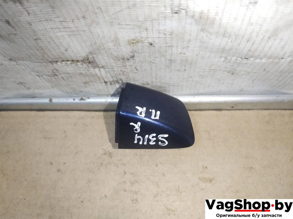 Колпачок (заглушка) ручки двери Volkswagen Touareg 2 поколение 2014, 3.6 л., FSI, CGR, бензин, АКПП, синий, внедорожник 5 дв., полный привод, 7P6839168 - фото №1