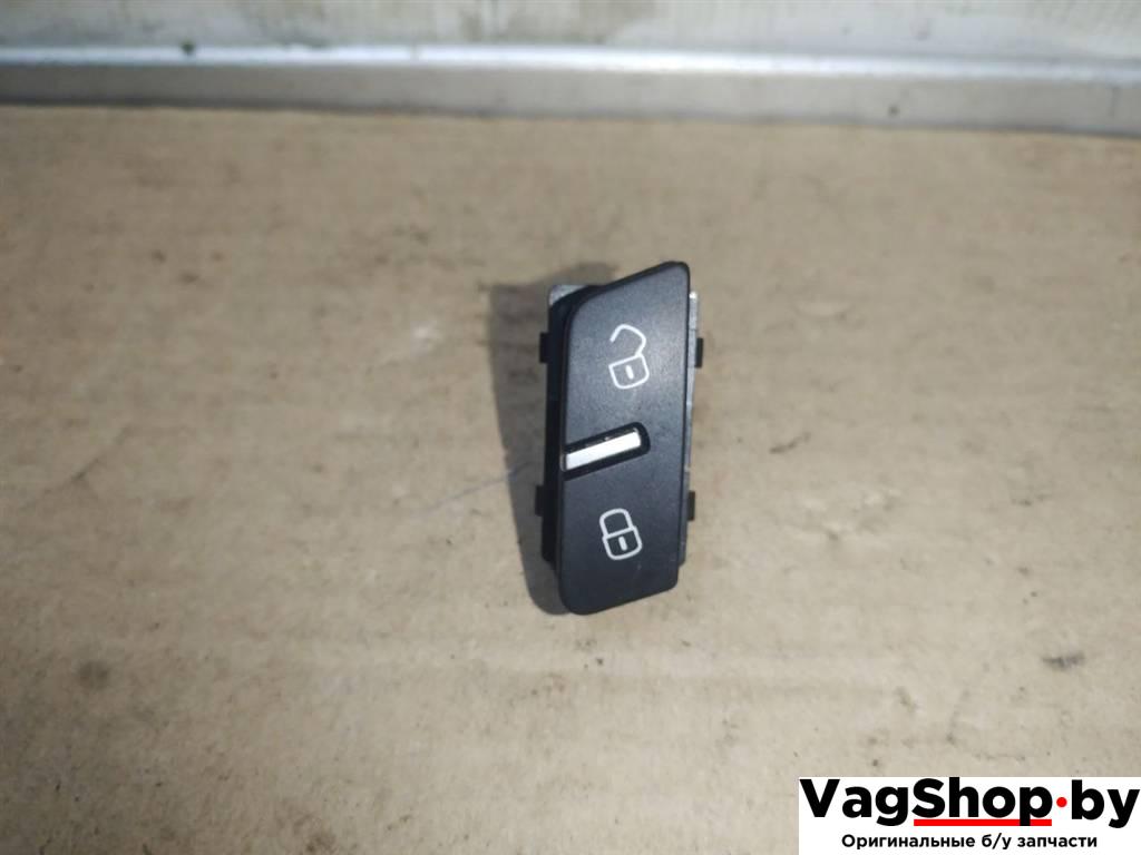 кнопка центрального замка Volkswagen Touareg 2 поколение 2014, 3.6 л., FSI, CGR, бензин, АКПП, синий, внедорожник 5 дв., полный привод, 7P6962125A - фото №1