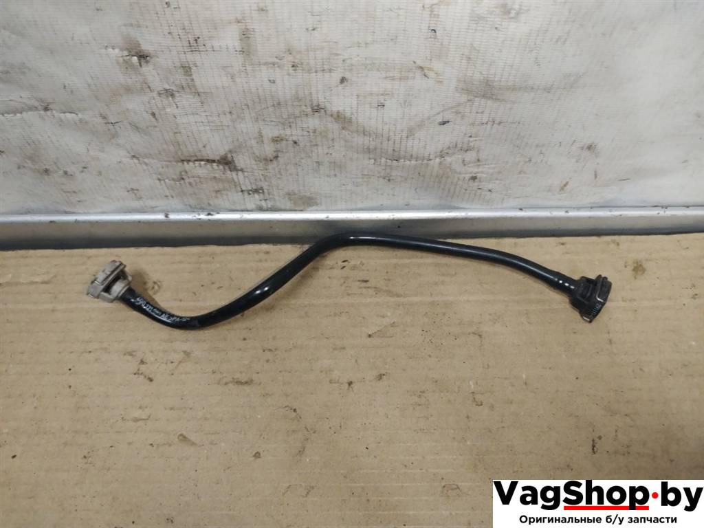 трубка охлаждающей жидкости Audi A7 1 4G 2012, 3.0 л., TDi, CLA, дизель, АКПП, белый, хетчбэк 5 дв., полный привод, правый руль, 4G0121081AE - фото №1