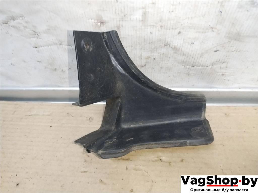 Накладка петли багажника левая Audi A7 1 4G 2012, 3.0 л., TDi, CLA, дизель, АКПП, белый, хетчбэк 5 дв., полный привод, правый руль, 4G8827279 - фото №1