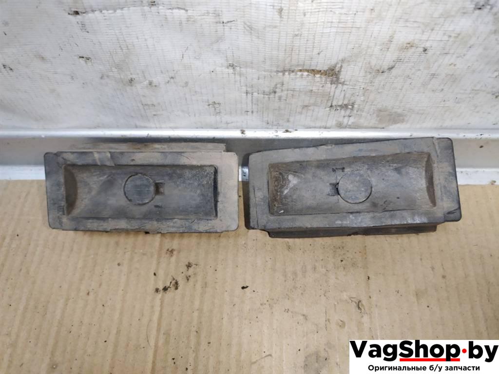 опора под домкрат (поддомкратная подушка) Audi A7 1 4G 2012, 3.0 л., TDi, CLA, дизель, АКПП, белый, хетчбэк 5 дв., полный привод, правый руль, 4G0802847 - фото №1