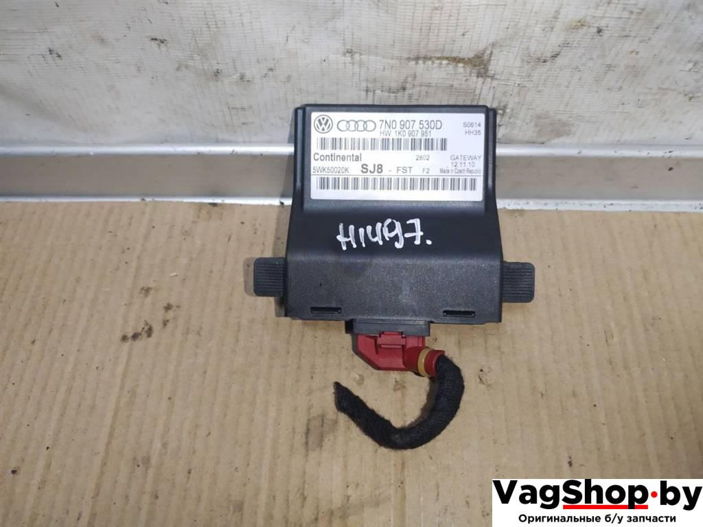 блок комфорта Volkswagen Golf Plus 2 поколение 2010, 1.6 л., TDi, CAY, дизель, АКПП, красный, хетчбэк 5 дв., передний привод, 1K0907951, 7N0907530D - фото №1