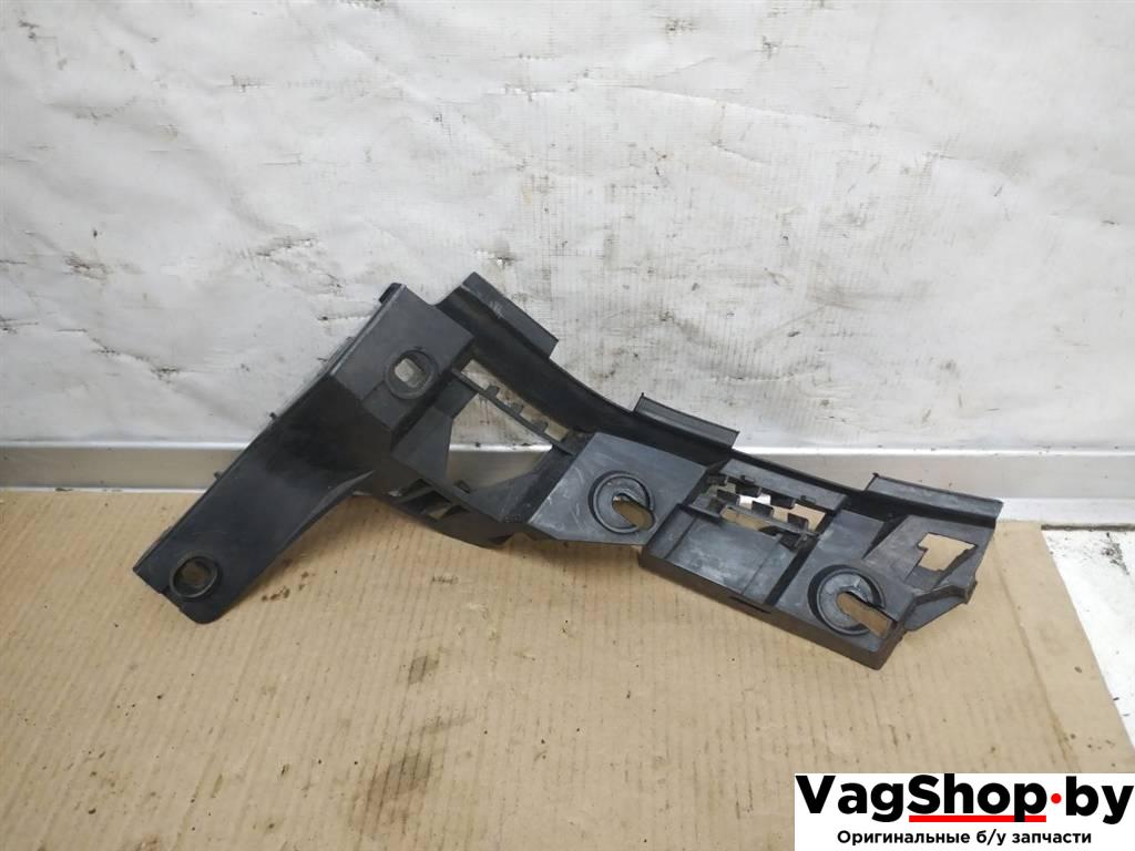 Крепление бампера заднего Volkswagen Golf Plus 2 поколение 2010, 1.6 л., TDi, CAY, дизель, АКПП, красный, хетчбэк 5 дв., передний привод, 5M0807393A - фото №1