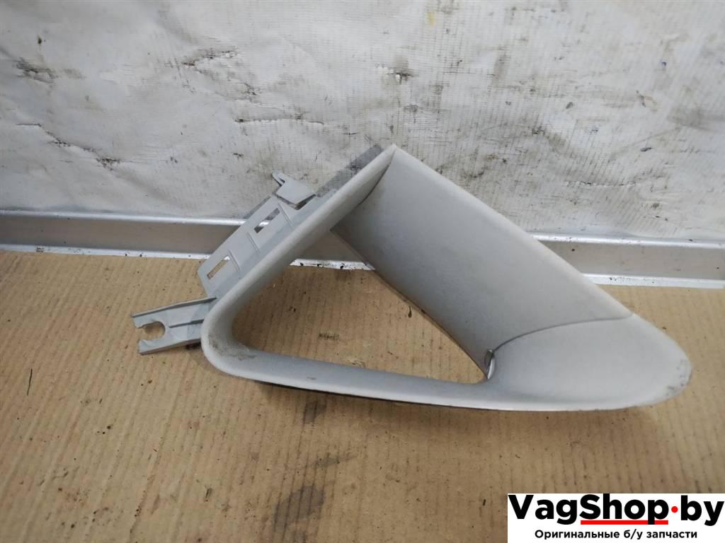 обшивка стойки передней левой Volkswagen Golf Plus 2 поколение 2010, 1.6 л., TDi, CAY, дизель, АКПП, красный, хетчбэк 5 дв., передний привод, 5M0858335B, 5M0858967B, 5M0858341A - фото №1