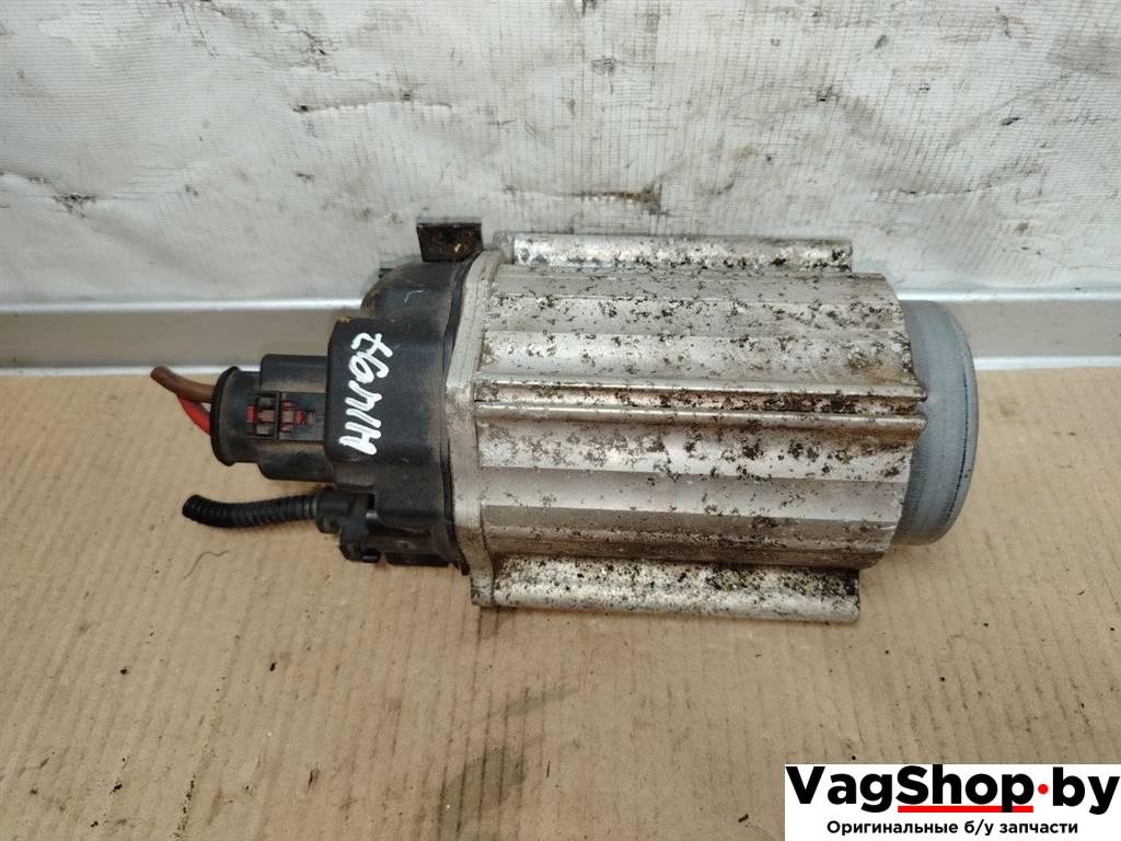 серводвигатель (моторчик) рулевой рейки Volkswagen Golf Plus 2 поколение 2010, 1.6 л., TDi, CAY, дизель, АКПП, красный, хетчбэк 5 дв., передний привод, 1K0909144J - фото №1