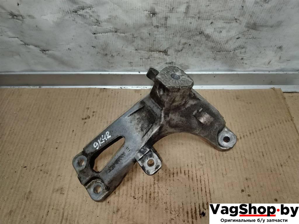 кронштейн двигателя Audi A7 1 4G 2012, 3.0 л., TDi, CLA, дизель, АКПП, белый, хетчбэк 5 дв., полный привод, правый руль, 4G0199308E - фото №1