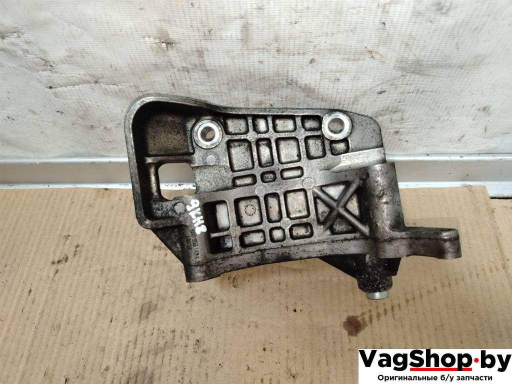 кронштейн генератора Audi A7 1 4G 2012, 3.0 л., TDi, CLA, дизель, АКПП, белый, хетчбэк 5 дв., полный привод, правый руль, 059903143AJ - фото №1