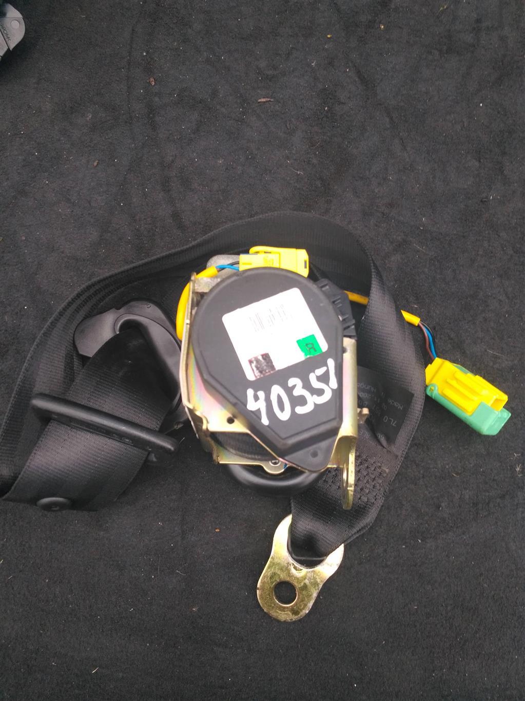 ремень безопасности Volkswagen Touareg 1 поколение 2004, 4.2 л., бензин, внедорожник 5 дв., 7L0857806A, . - фото №1