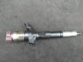 форсунка Toyota Land Cruiser Prado J90 [рестайлинг] 1999, 3.0 л., дизель, внедорожник 5 дв., 1KD-FTV, 23670-30130, 23670-30120 - фото №2