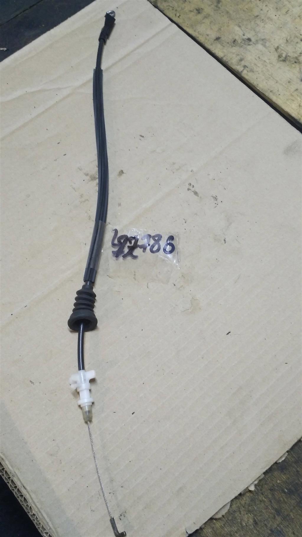 трос двери Volkswagen Passat B6 2007, 1.4 л., TFSI, бензин, седан, 3C4839085A, 3C4837085A, 3C4837085B, 3C4837085C, 3C4837085D, . - фото №1