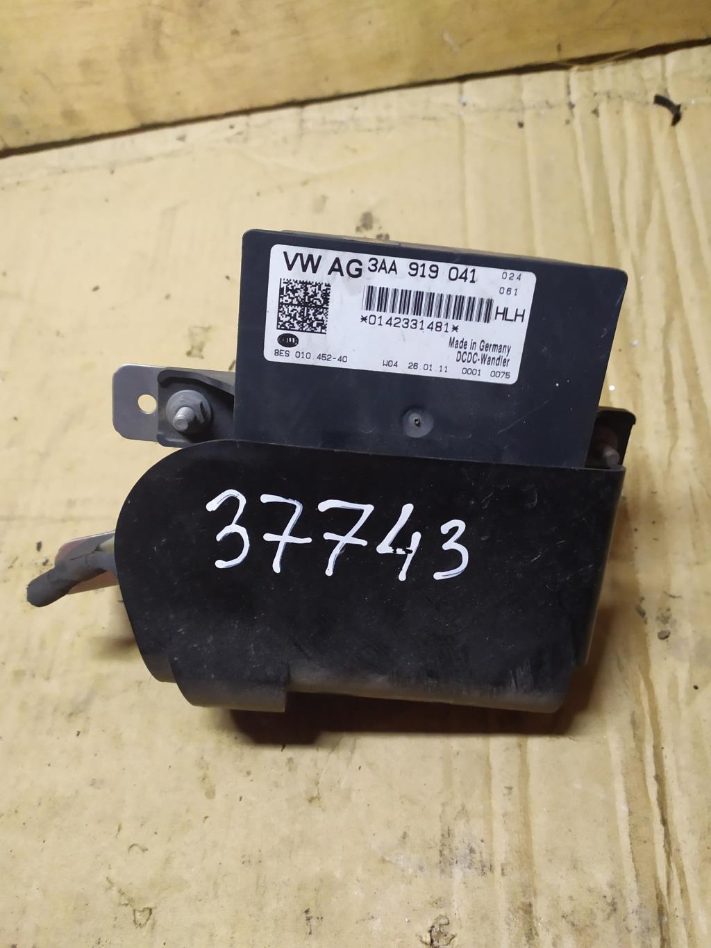 Блок стабилизации напряжения Volkswagen Passat B7 2011, 2.0 л., TDi, дизель, универсал, 3AA919041, . - фото №1