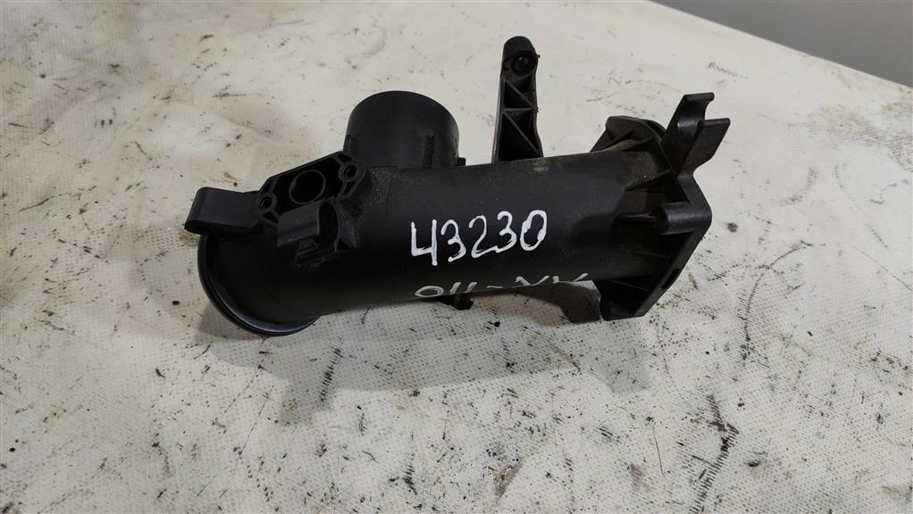 патрубок (трубопровод, шланг) Volkswagen Passat B7 2013, 1.4 л., бензин, седан, BLG, BMY, 03C145861D, 03C145861E, CAVD, CTHA, CTHE, CAVE, 03C145861F - фото №1